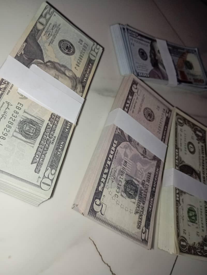 US Dollar Notes Available 5