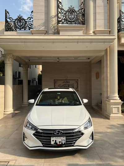 Hyundai Elantra GLS Full option