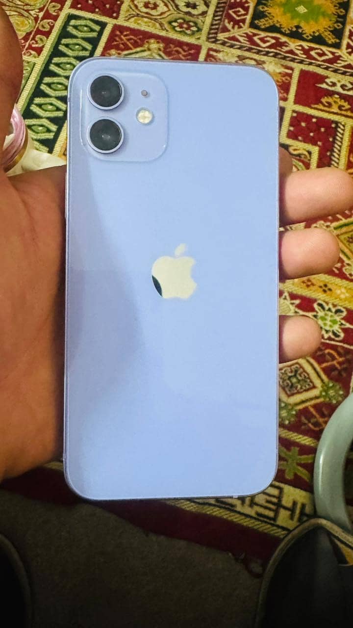 Apple iPhone 12 5