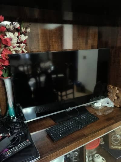 Samsung LCD TV