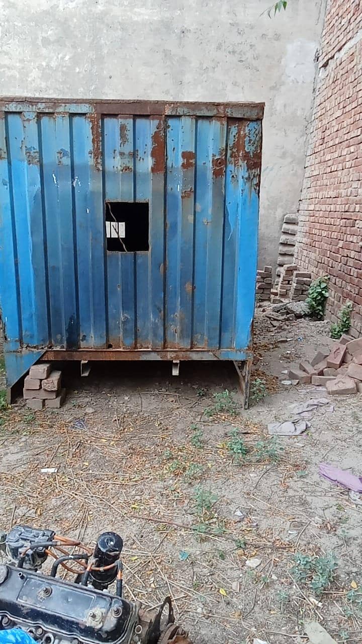 Container 0