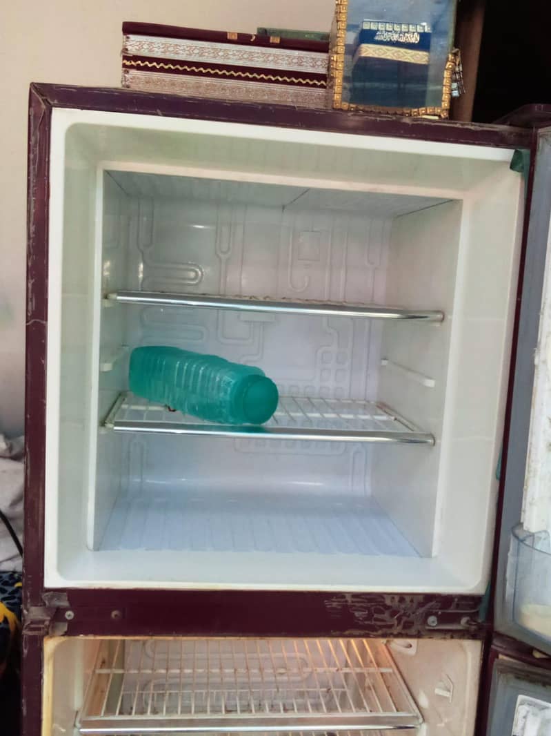 Orient fridge 6