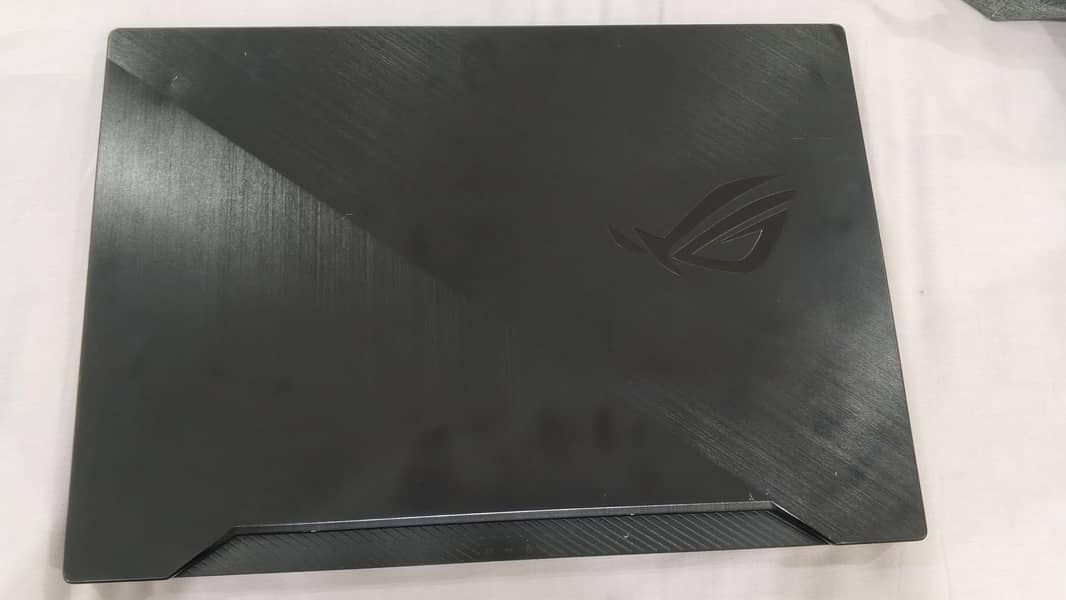 ROG ZEPHYRUS 0