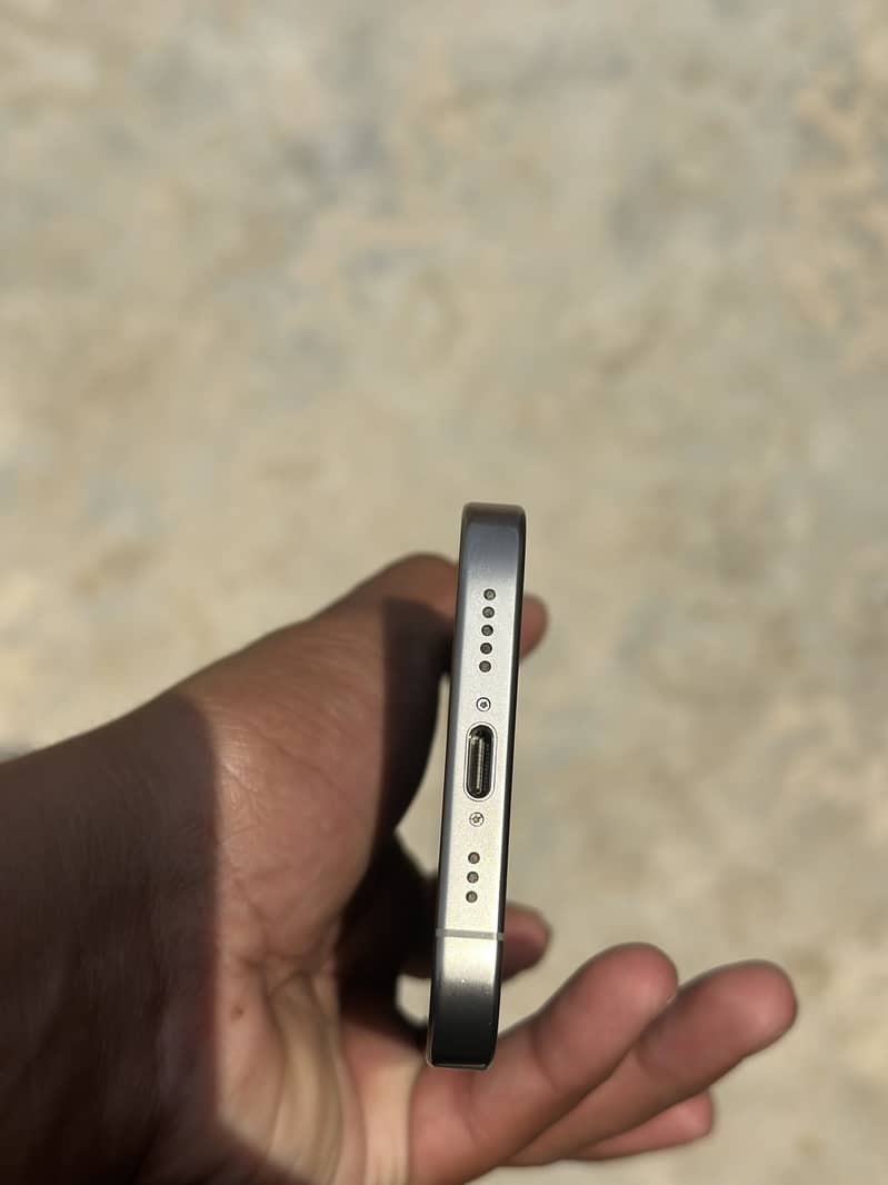 Iphone 16 pro 2