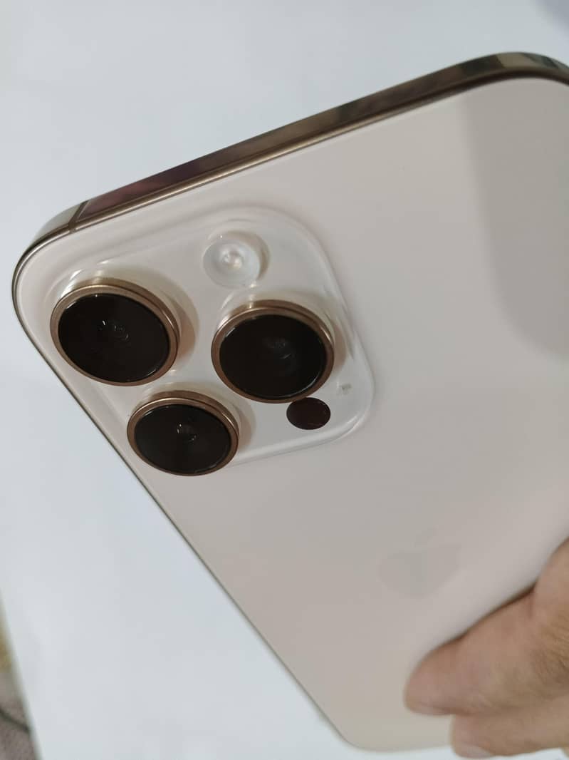 iphone 16 pro max 0
