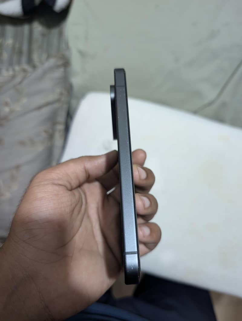Google Pixel 9 2