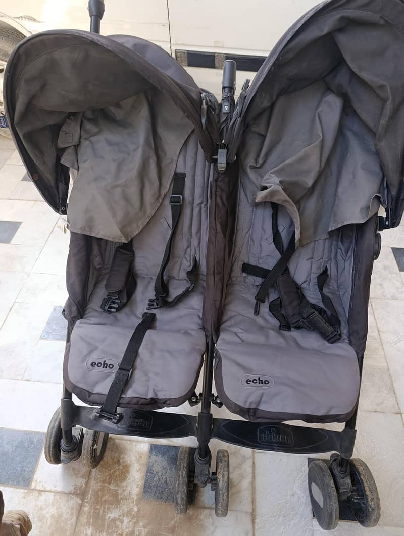 Twin pram 1