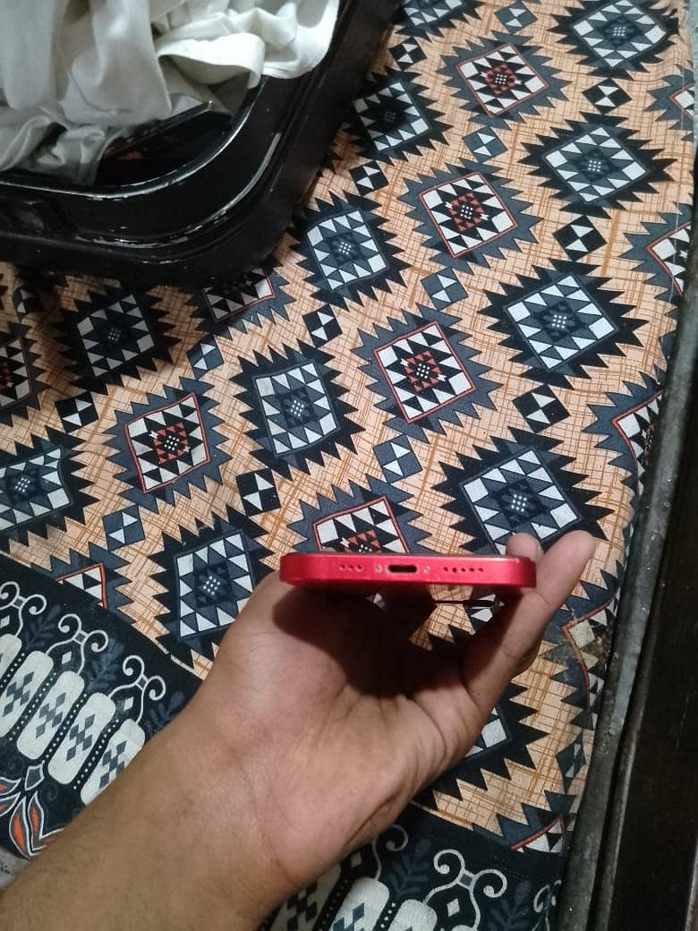 Apple iPhone 12 3