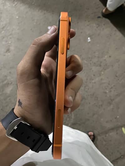 iphone XR convert  17 pro