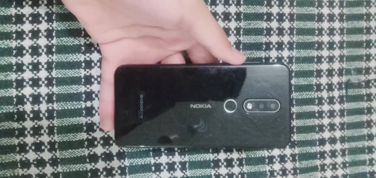 Nokia 6.1 plus 1