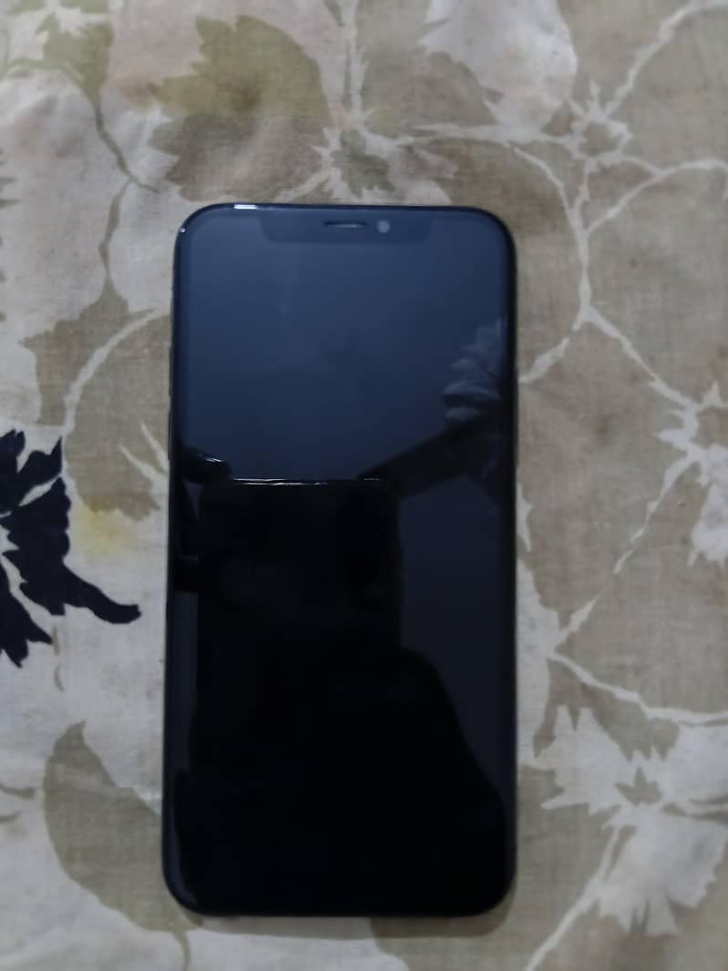 IPhone XS 0