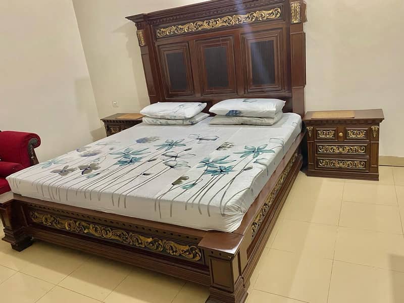 CHINIOTI KING BED SET 0
