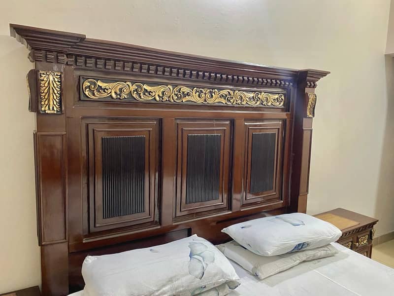 CHINIOTI KING BED SET 2