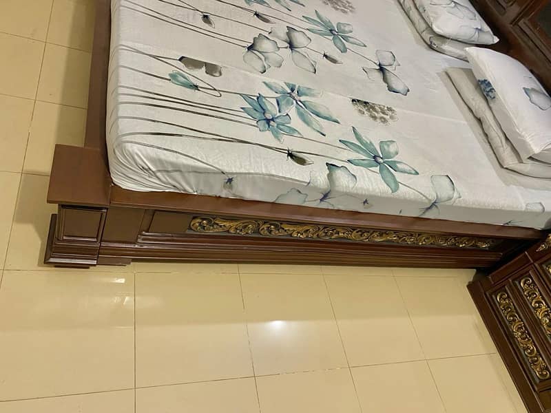 CHINIOTI KING BED SET 3