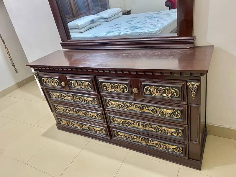 CHINIOTI KING BED SET 4