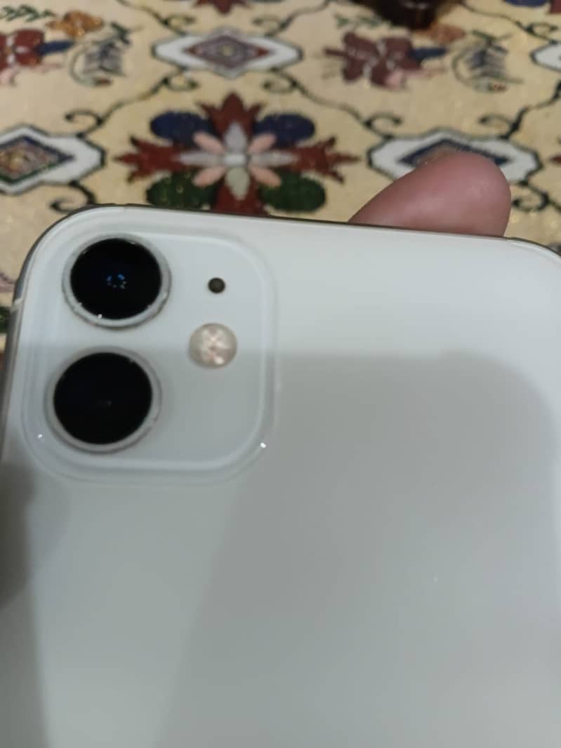 iPhone 11 1