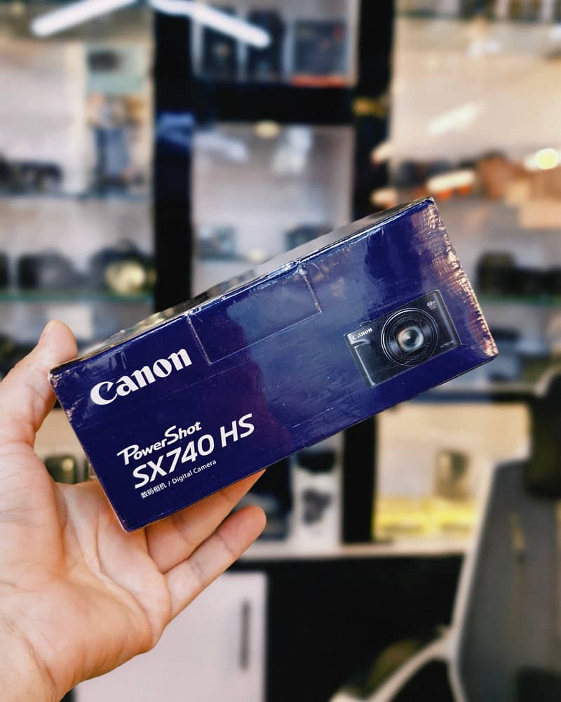 Canon SX740 HS Powershot Digital Camera 2