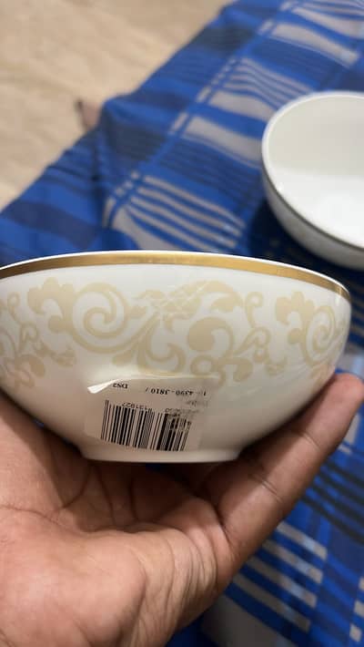 Villeroy and bosh luxury bowl set  24k gold encrusted per piece