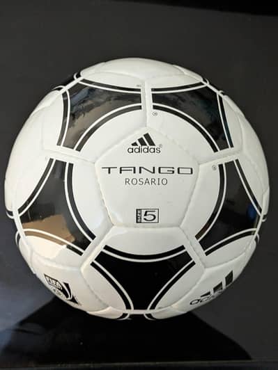 Adidas Tango Classic