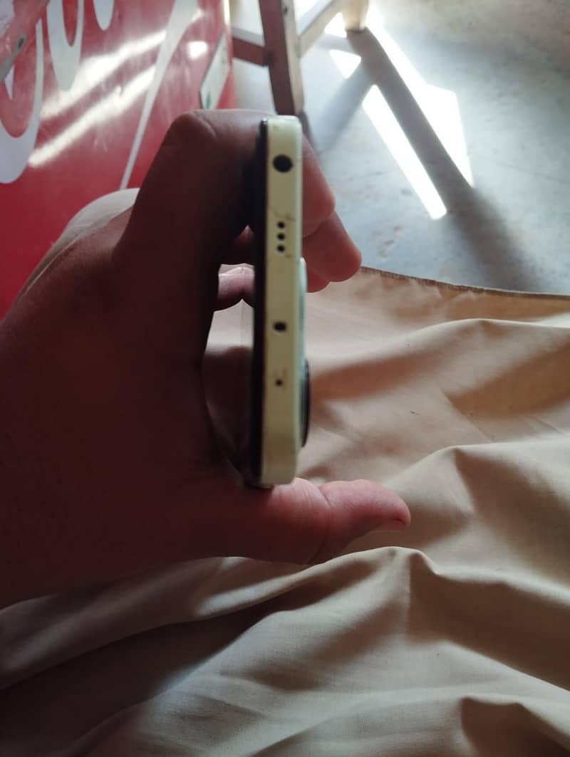 Redmi Note 14 3