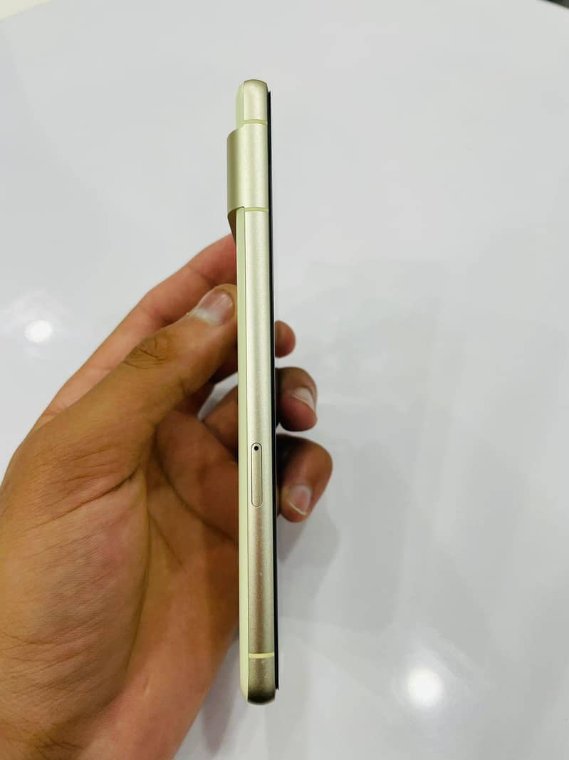 Google pixel 7 6