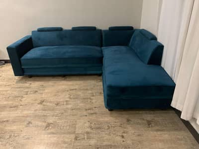 L shaped sofa  . . . . excellent condition