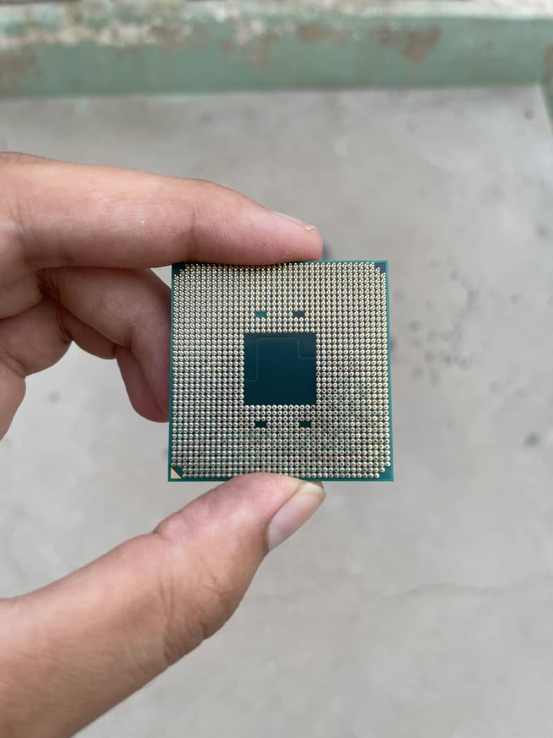 AMD Ryzen 3 2200G Processor 5