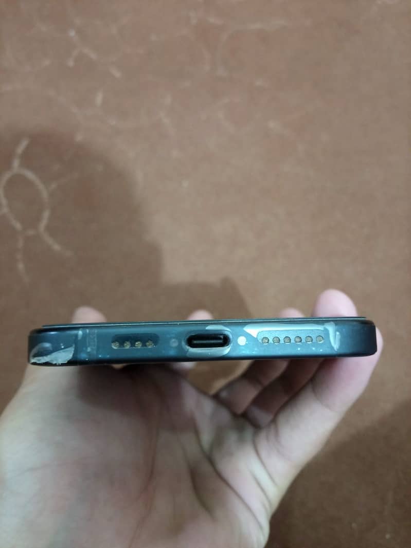 IPHONE 15 Plus 1