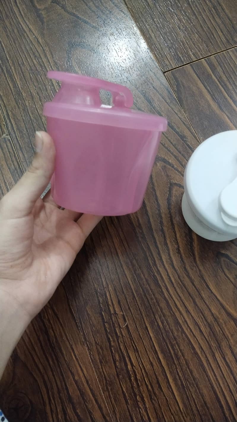 milk container 2