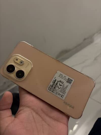 Infinix Smart 9 (128GB/8GB) – Used 3 Months | crack on screen