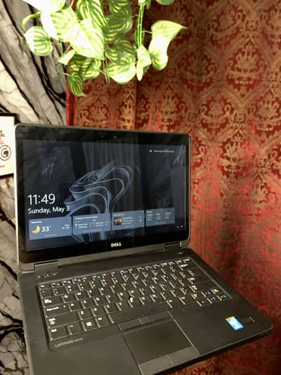 Core i7 4th-Gen 8 Gb Ram Nvidia 2 Gb Graphic Card Display Touch Fresh