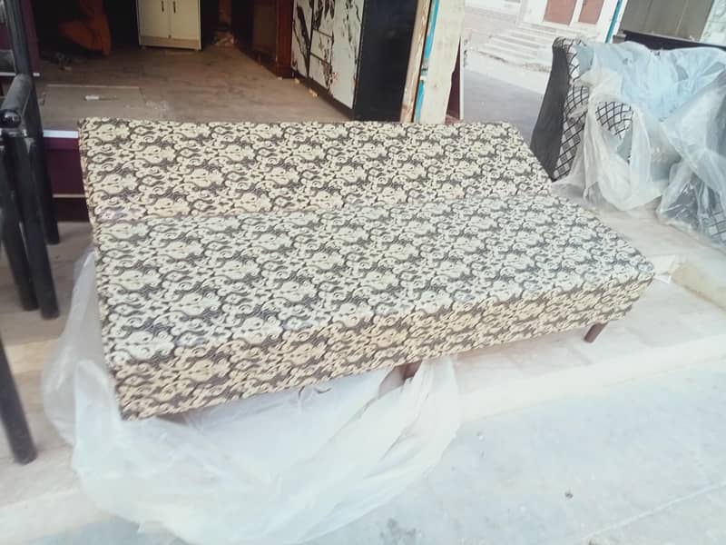 Attari Sofa's 0