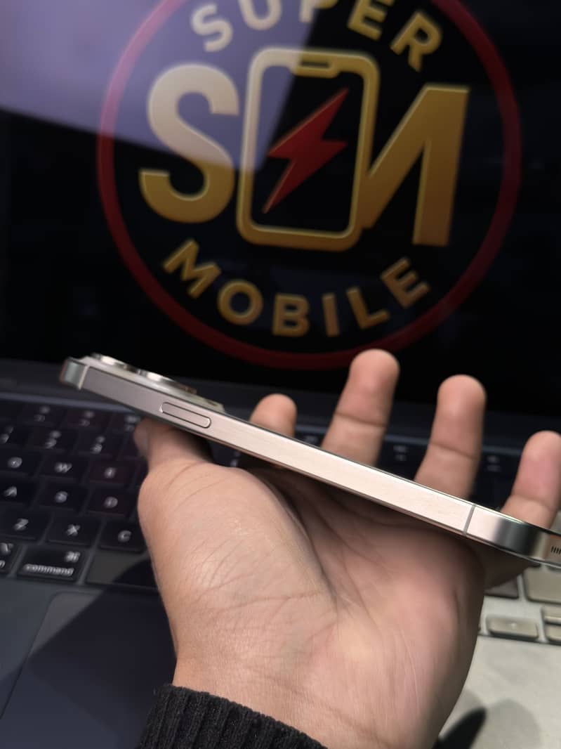 iPhone 8