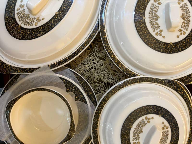 Dinner Set 4