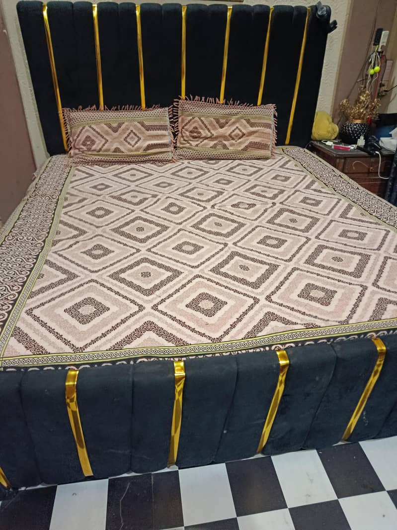 double bed only 1