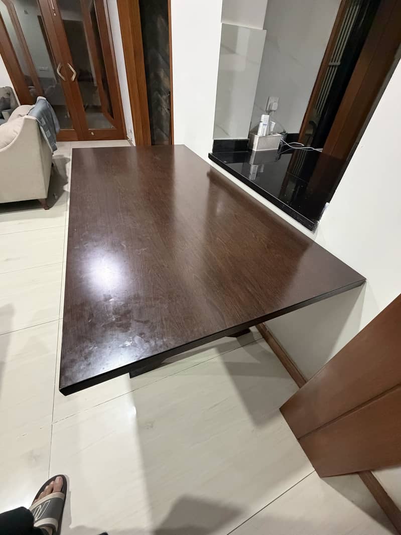 Dining Table - Interwood 0