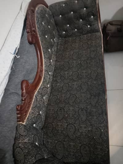 Dewan for drawing room use maharaja style fully decorated with beans