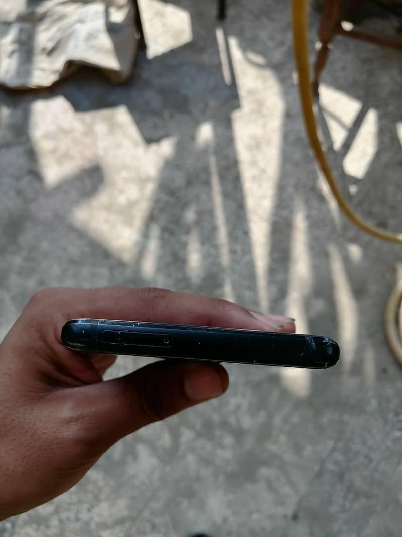 SAMSUNG NOTE 9 4