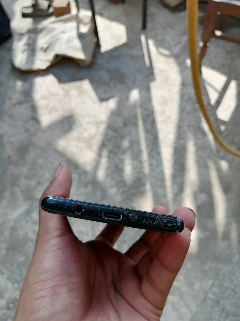 SAMSUNG NOTE 9 5