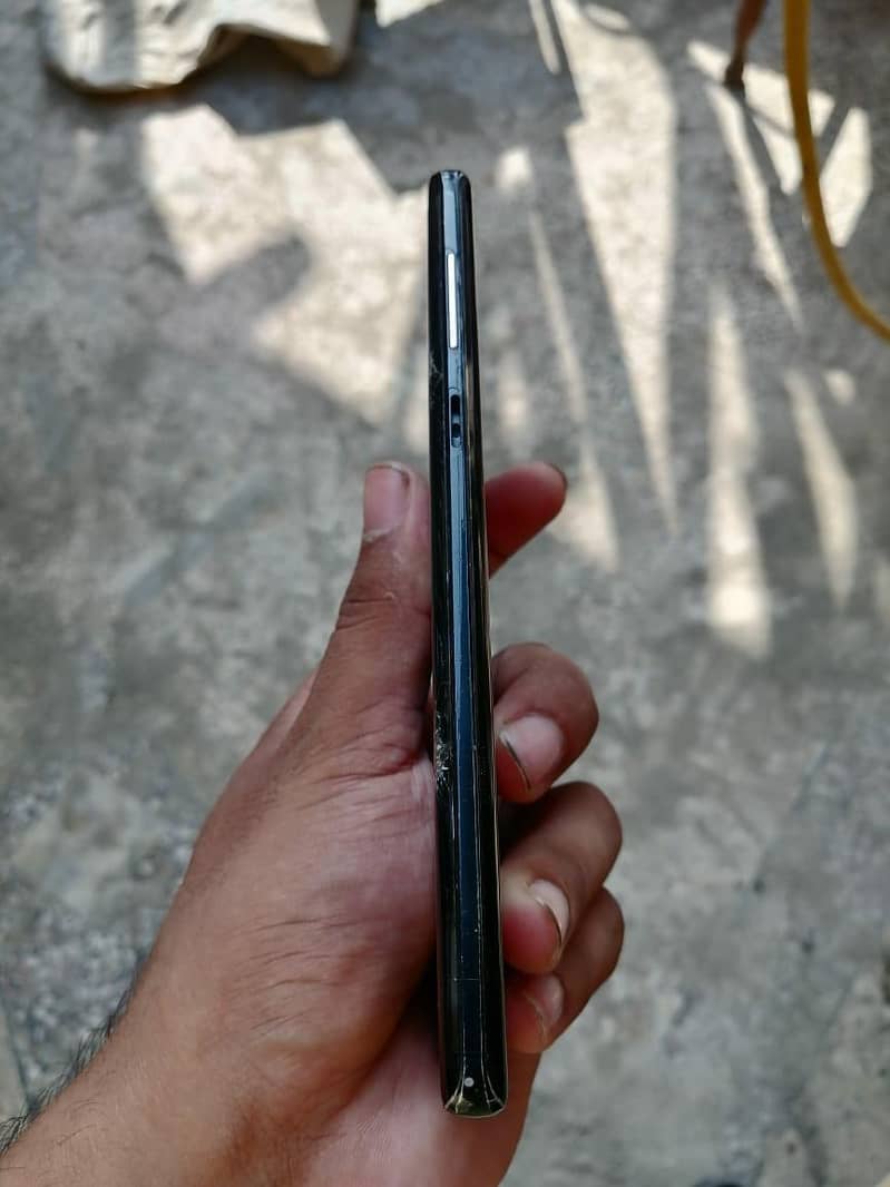 SAMSUNG NOTE 9 6