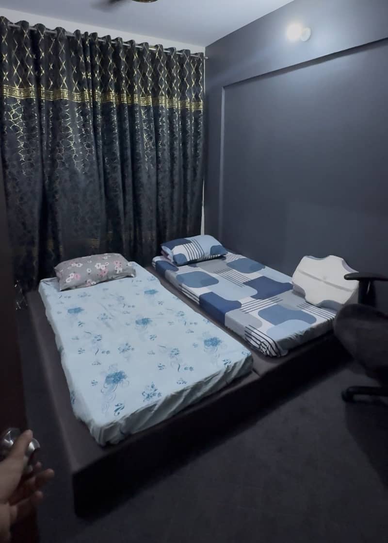 2X Floating Bed 0