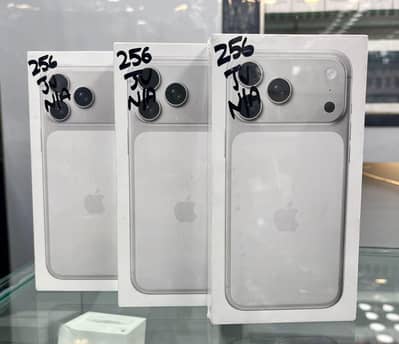 iPhone Pro Max  j. v lock