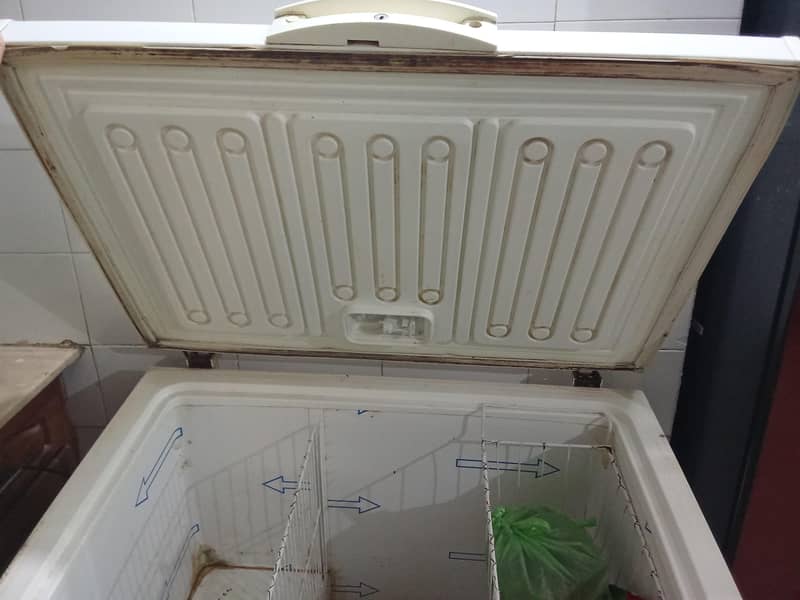 waves deep freezer 3
