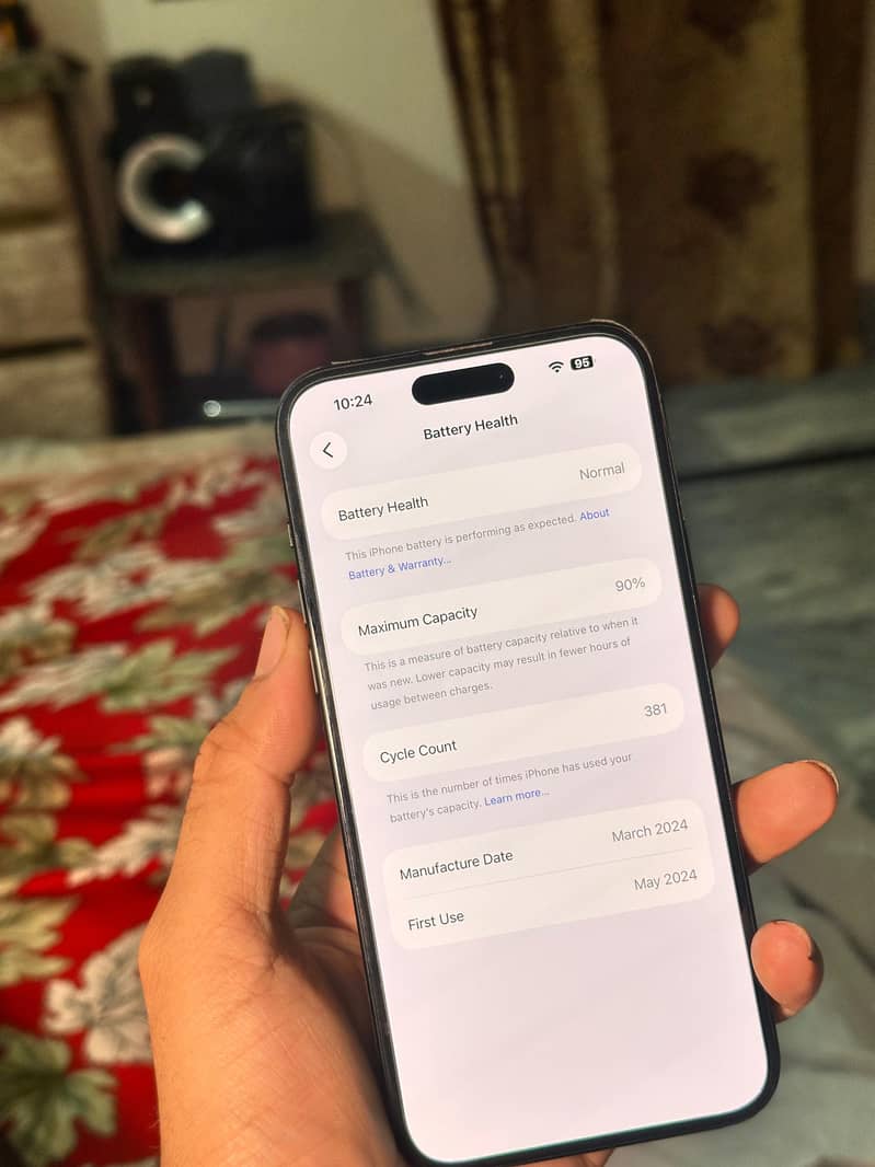 iPhone 15 plus 2