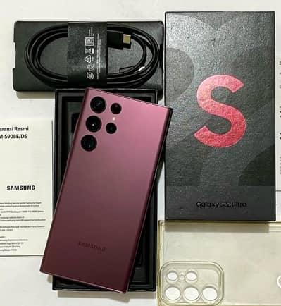 Samsung Galaxy S22 Ultra 12/512 Complete Box Urgent Sale Connect Wtp