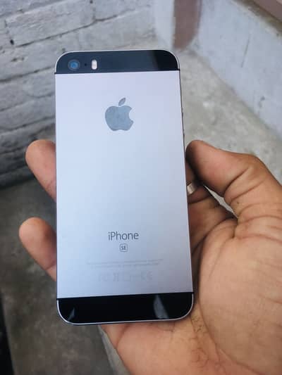 I phone se 1st generation