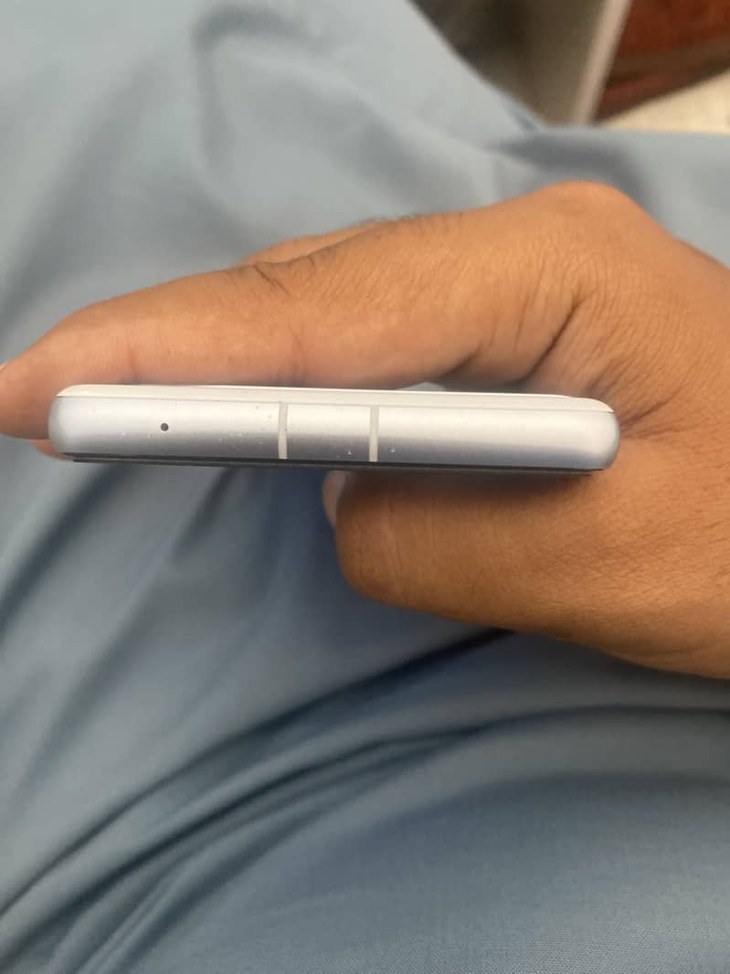 Google pixel 7a 2