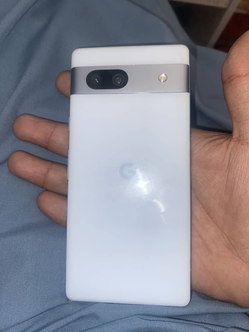 Google pixel 7a 3