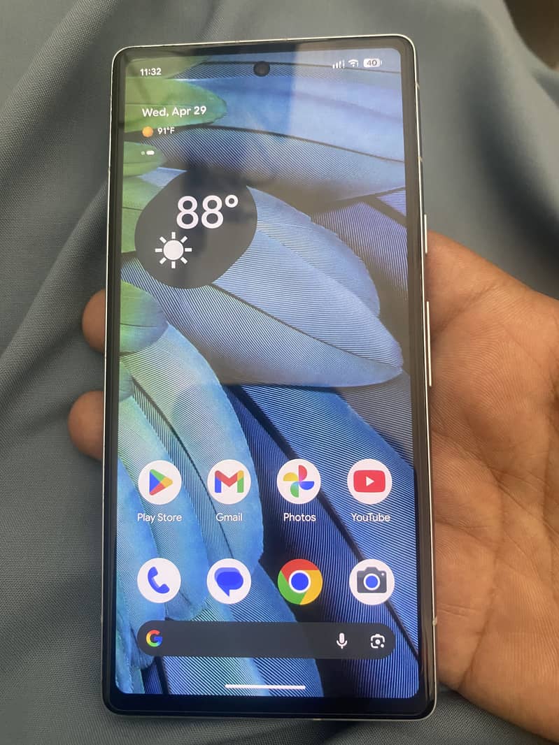 Google pixel 7a 5