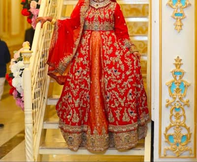 Beautiful Stunning Red bridal lehenga for sale